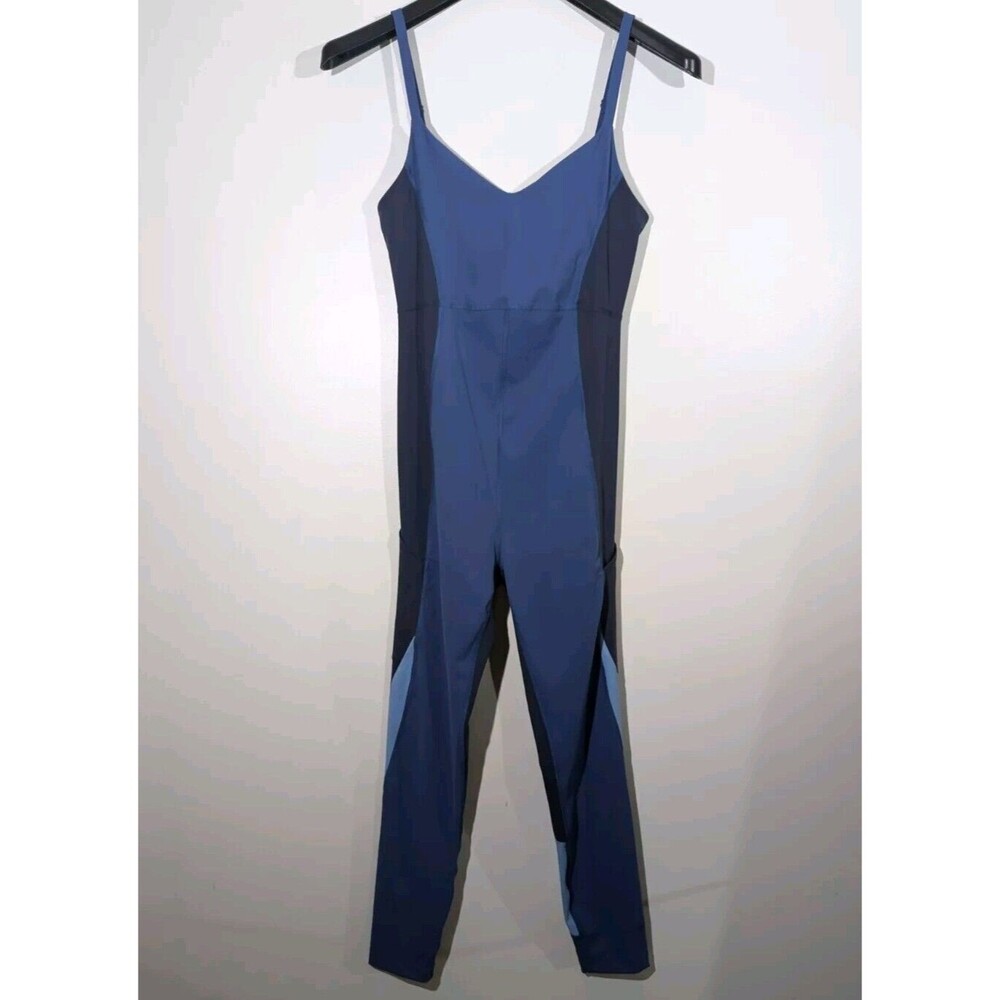 OUTDOOR VOICES Zoom Full Length Bodysuit Blue Shelf Bra Pockets Yoga Medium